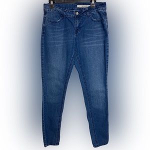 DKNY Women's Classic Blue Skinny Jeans